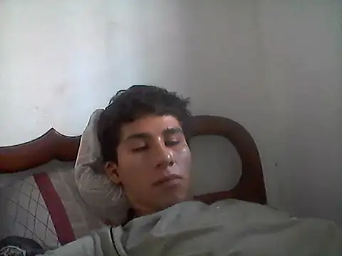 Snapshot of FlightedIce chatting on October 28, 8:08 pm FlightedIce online show from October 28, 8:08 pm