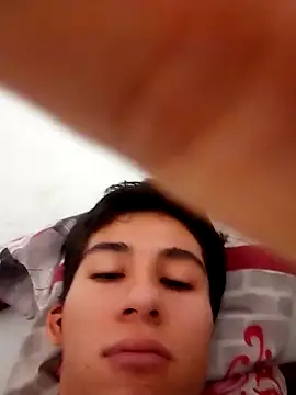 Snapshot of FlightedIce chatting on October 29, 5:23 pm FlightedIce online show from October 29, 5:23 pm