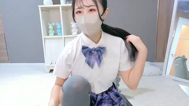 Snapshot of -Rukachi- chatting on December 15, 11:27 am -Rukachi- online show from December 15, 11:27 am