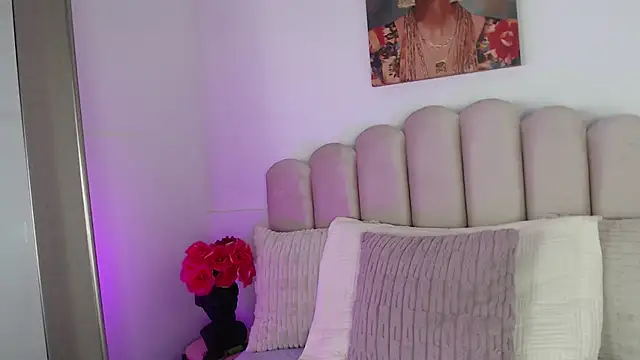 isa bigassx online show from October 25, 3:49 am