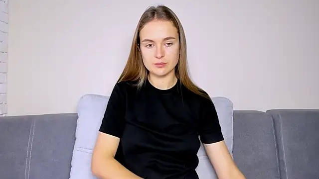 LilMary  online show from November 25, 6:58 am