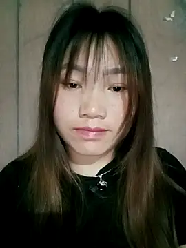 min-xinh online show from March 7, 6:35 pm