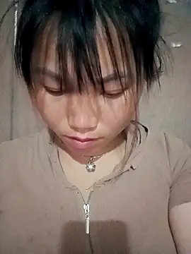 min-xinh online show from May 3, 3:11 am