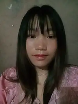 Snapshot of min-xinh chatting on July 9, 9:47 pm min-xinh online show from July 9, 9:47 pm