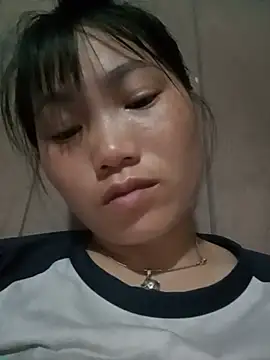 min-xinh online show from May 23, 9:47 pm