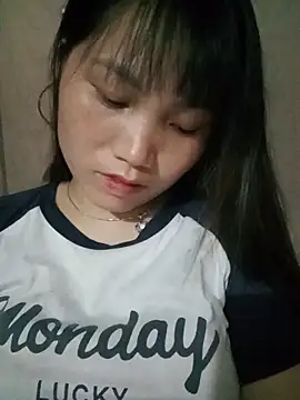 Snapshot of min-xinh chatting on June 21, 1:39 pm min-xinh online show from June 21, 1:39 pm