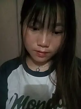 min-xinh online show from June 1, 7:35 pm
