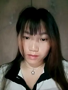 min-xinh online show from April 20, 10:11 pm