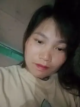 min-xinh online show from May 28, 1:28 pm