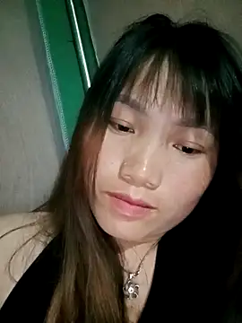 min-xinh online show from May 8, 4:00 pm