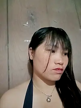 min-xinh online show from May 4, 1:47 pm