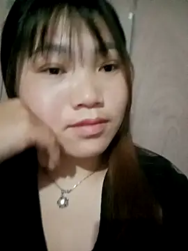 min-xinh online show from April 5, 10:27 pm