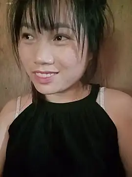 Snapshot of min-xinh chatting on July 6, 6:20 am min-xinh online show from July 6, 6:20 am