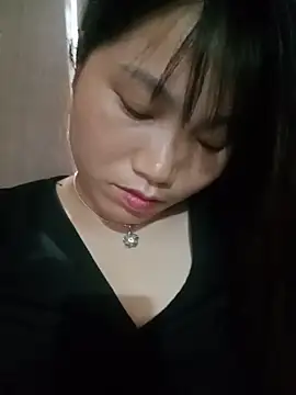 min-xinh online show from June 5, 1:43 am