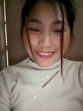 min-xinh online show from February 3, 9:03 am