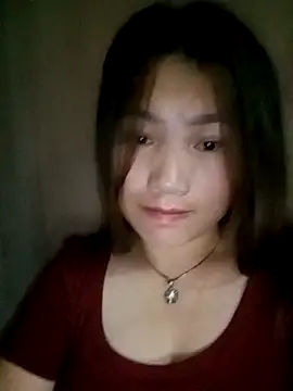 min-xinh online show from October 13, 5:03 pm
