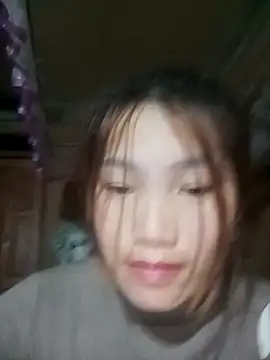 min-xinh online show from November 2, 3:39 pm