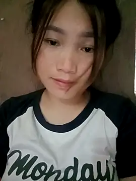 min-xinh online show from October 5, 9:33 am