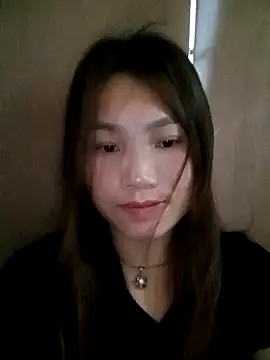 min-xinh online show from October 19, 9:23 am