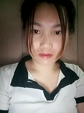 min-xinh online show from September 30, 7:42 pm