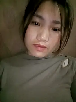 min-xinh online show from November 1, 9:30 pm