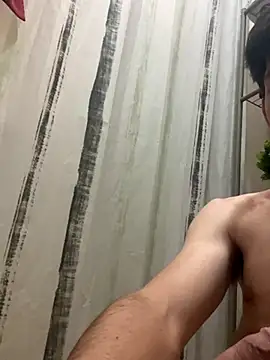 AlbertoRuiz086 online show from December 5, 2:54 am