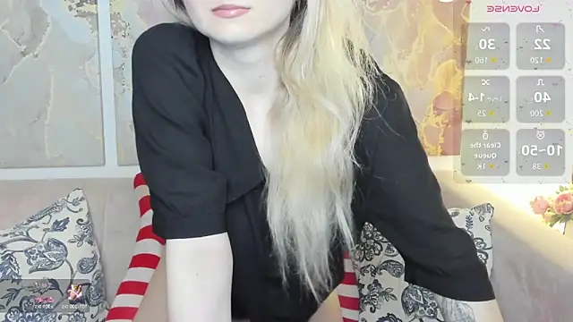 CamillaDreamer online show from May 14, 10:12 am