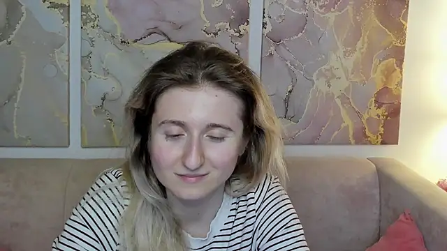 CamillaDreamer online show from April 30, 8:57 pm
