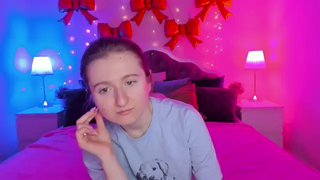 CamillaDreamer online show from March 18, 9:26 pm