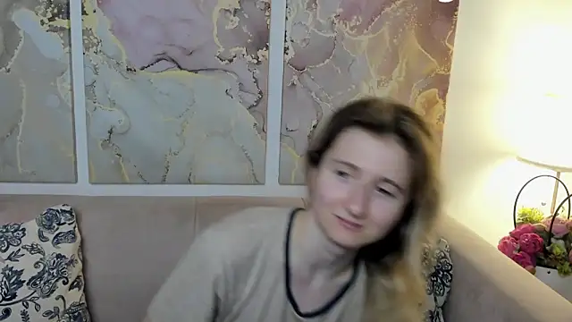 CamillaDreamer online show from May 25, 2:16 pm