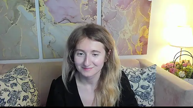 CamillaDreamer online show from May 23, 2:49 pm