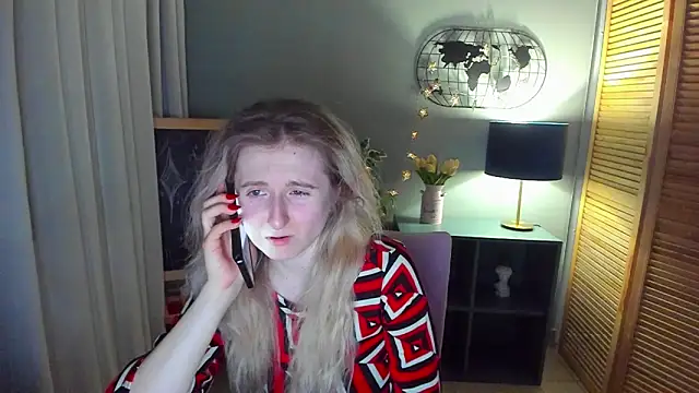 CamillaDreamer online show from April 4, 3:07 pm