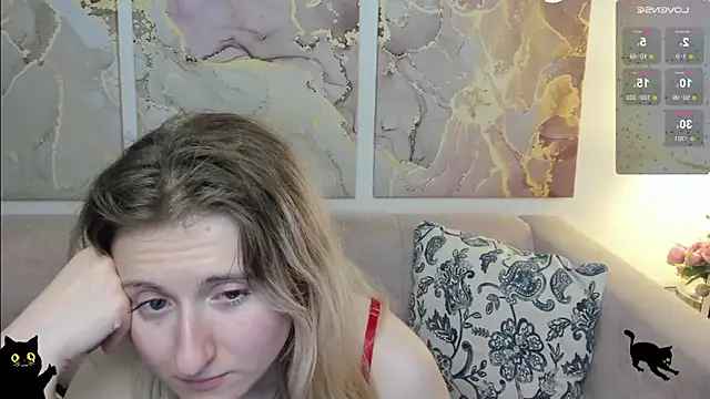 CamillaDreamer online show from May 17, 6:13 am