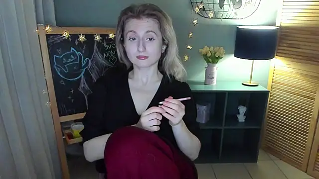 CamillaDreamer online show from May 22, 1:09 pm
