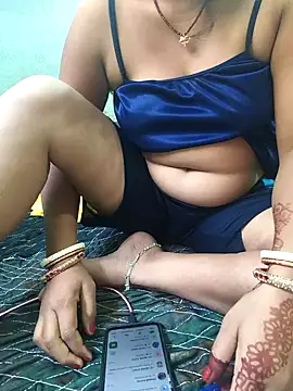Snapshot of Desi_Lilly01 chatting on October 2, 1:53 am Desi Lilly01 online show from October 2, 1:53 am