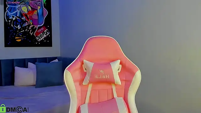 KarinaBroks online show from November 27, 11:43 am