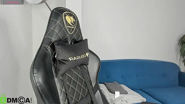 KarinaBroks online show from November 21, 11:31 am