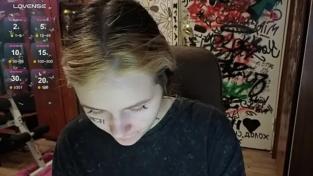 Liaaa Li online show from October 30, 1:42 pm