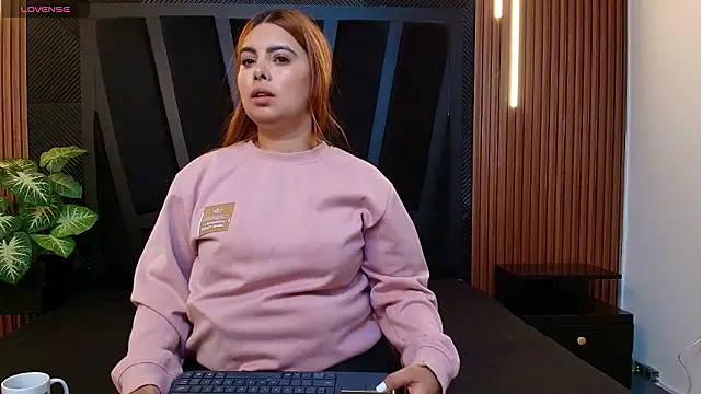 Valka Ross online show from February 13, 5:18 am