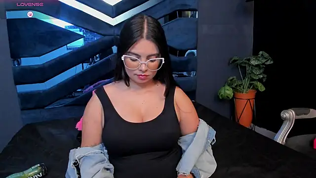 Valka Ross online show from November 13, 11:52 pm