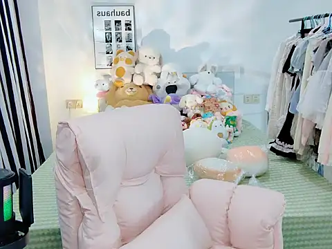 Snapshot of Gardenia-222 chatting on October 18, 1:02 pm Gardenia-222 online show from October 18, 1:02 pm