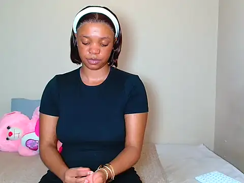 SlimSexxy21 online show from October 16, 6:43 am