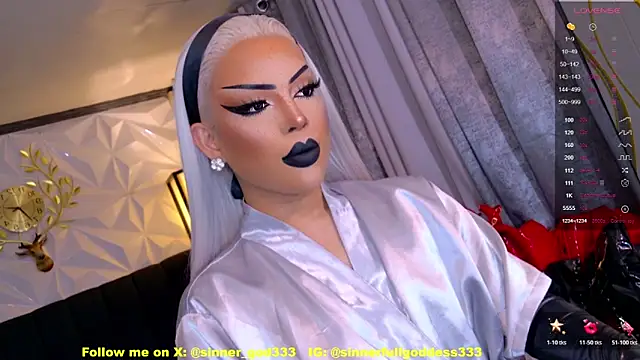 CherryHarper online show from April 10, 11:50 am