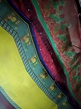 Lona2525 online show from October 2, 6:00 pm