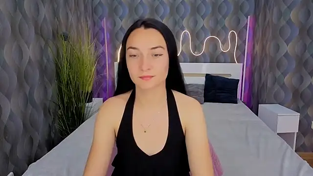 Emilly  Grey online show from July 17, 5:32 pm