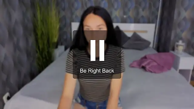 Emilly  Grey online show from June 17, 6:18 pm