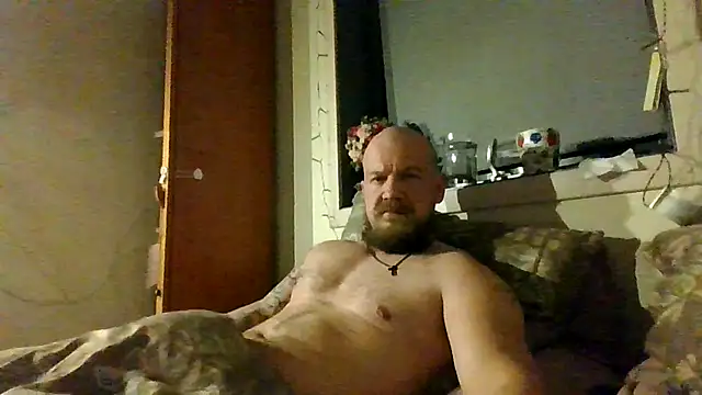 Snapshot of Real_viking chatting on January 16, 7:51 pm Real viking online show from January 16, 7:51 pm