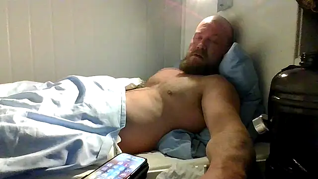 Snapshot of Real_viking chatting on February 4, 7:20 pm Real viking online show from February 4, 7:20 pm