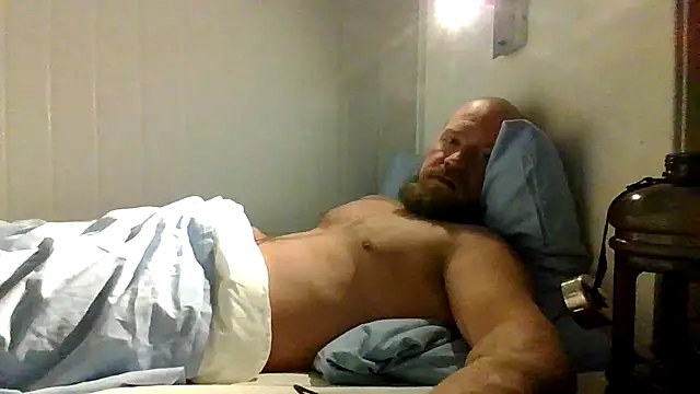 Snapshot of Real_viking chatting on February 2, 9:14 pm Real viking online show from February 2, 9:14 pm