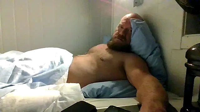 Snapshot of Real_viking chatting on February 3, 9:42 pm Real viking online show from February 3, 9:42 pm